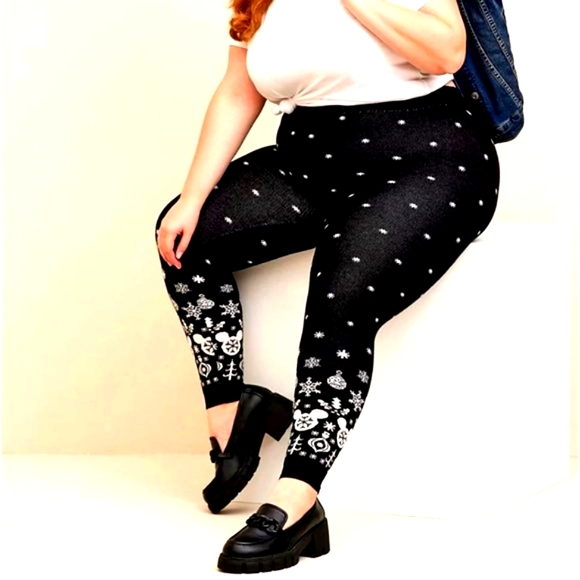 ❤️NWT VINTAGE TORRID SWEATER LEGGING DISNEY MICKEY MOUSE HOLIDAY CHRISTMAS PLUS - Picture 4 of 10